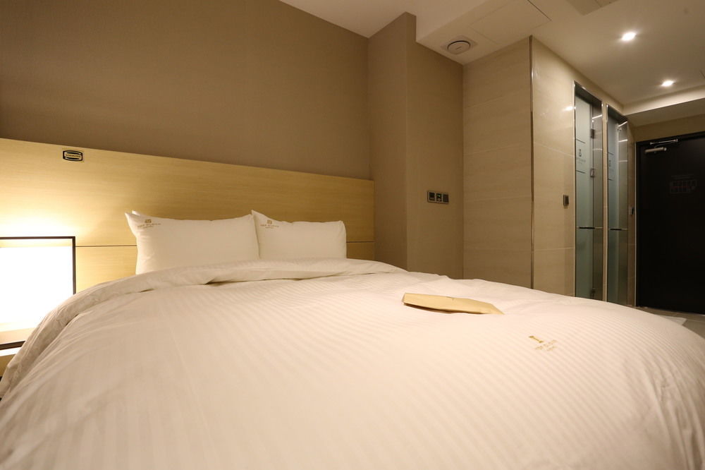 Suwon Top Cloud Hotel Eksteriør bilde