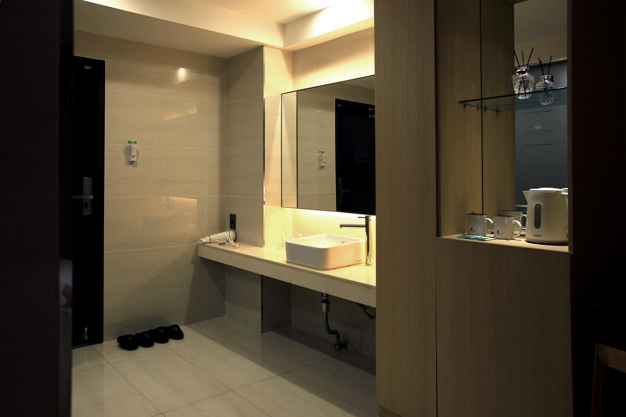 Suwon Top Cloud Hotel Eksteriør bilde