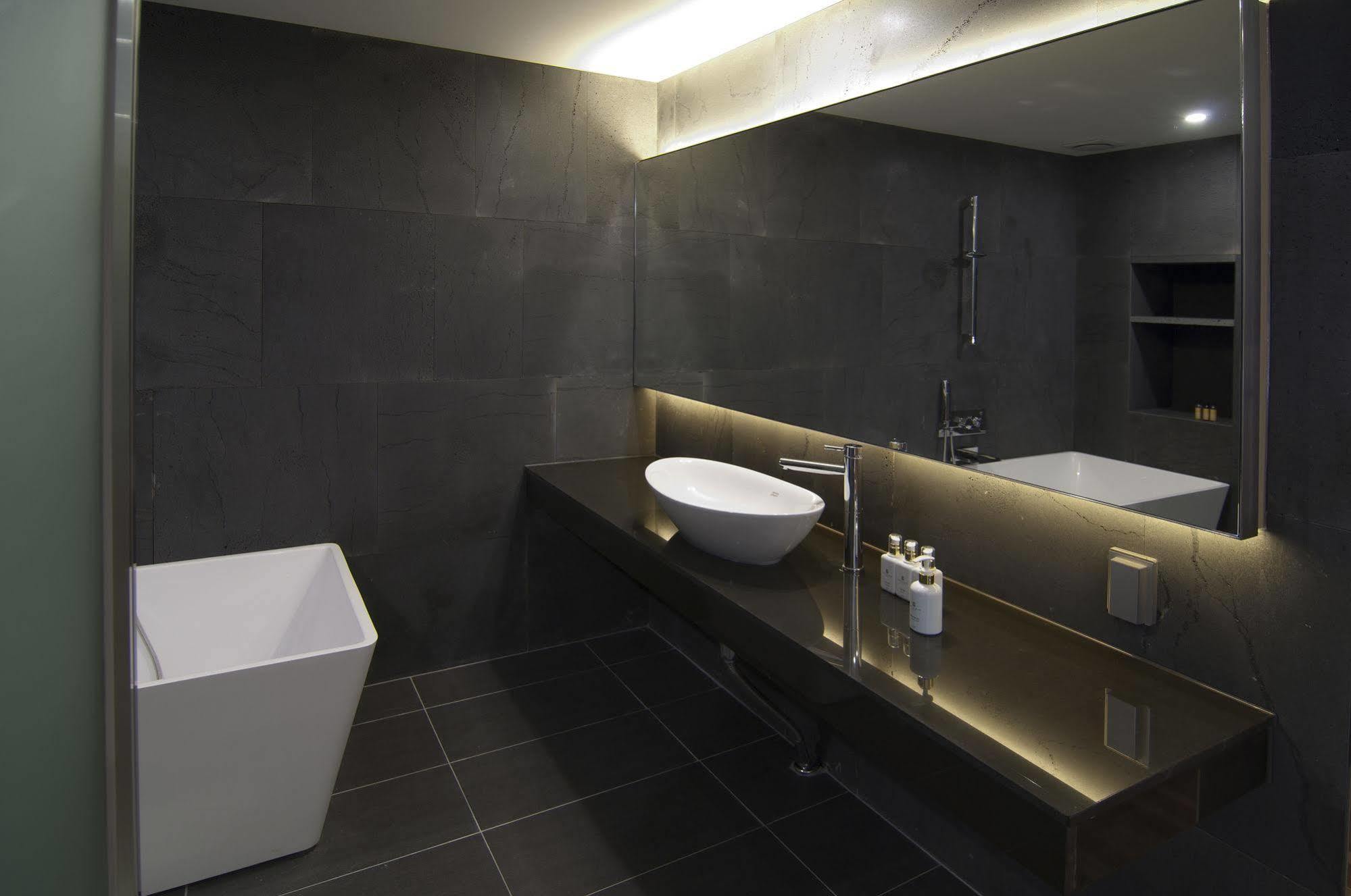 Suwon Top Cloud Hotel Eksteriør bilde
